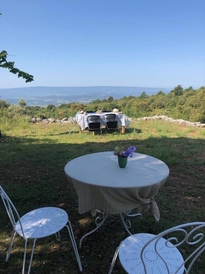 Le Jas Des Aiguiers Hotel Saint-Saturnin-d'Apt Eksteriør billede